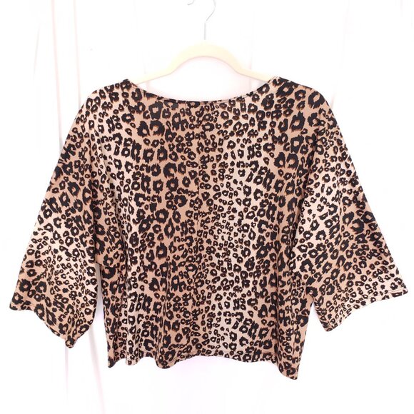 Uncommon Job Women Leopard Print 3/4 Sleeve Button V Neck Crop Blouse Size M - Picture 14 of 16